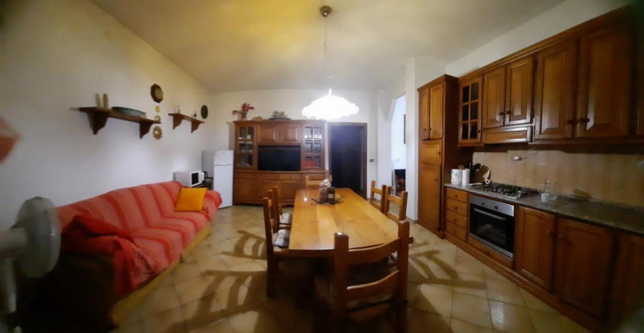 Casa Ferdani Lunigiana Villa Terrarossa  Esterno foto